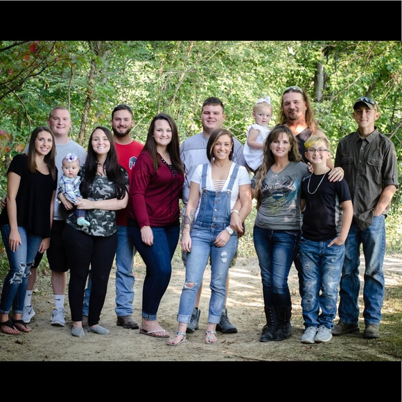 Meet your posher! - Picture 3 of 3